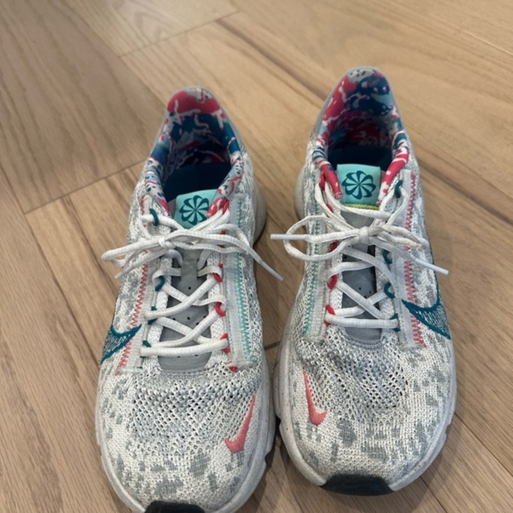 Nike Athletic Shoes - Gray and Pink